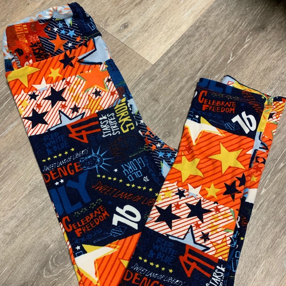 Lularoe kids leggings July 4 print L
